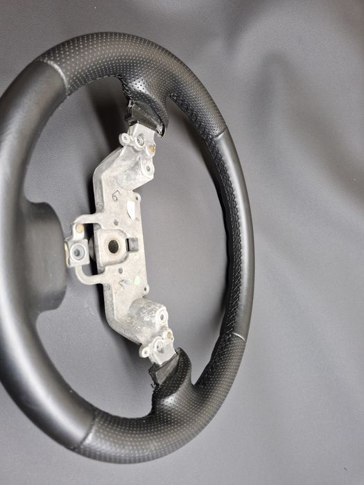 Кермо Мазда 6 обмін