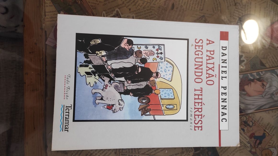 Vários livros, portes incluídos
