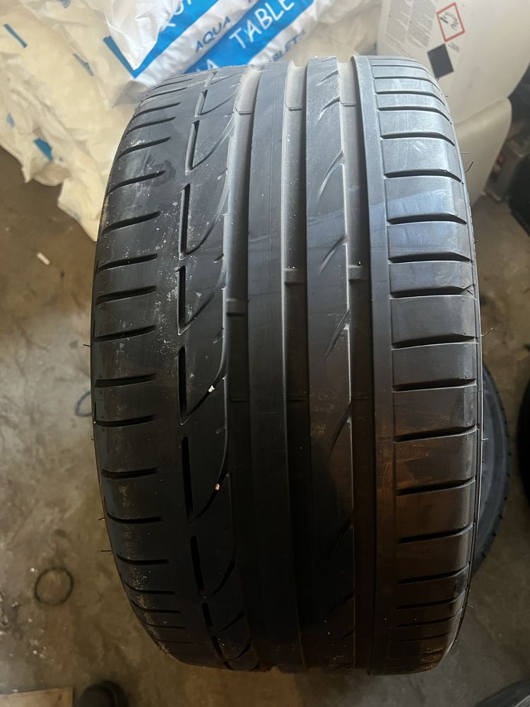 Bridgestone Potenza S001 RFT 6mm 245/35R18 92Y x2