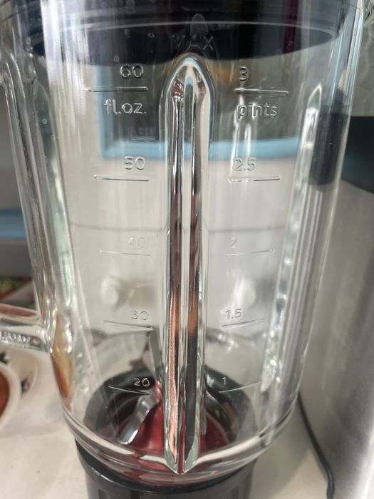 Продам Блендер PHILIPS на 1400W,