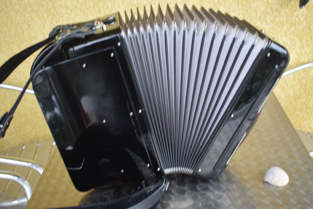 Concertina Hohner Morino Club 5 Voz. Sol Do Fa