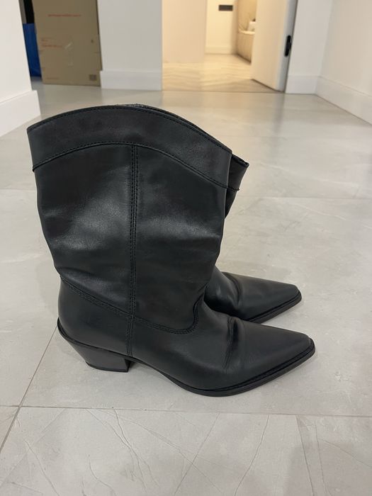 Казаки Zara чорні 40 розмір