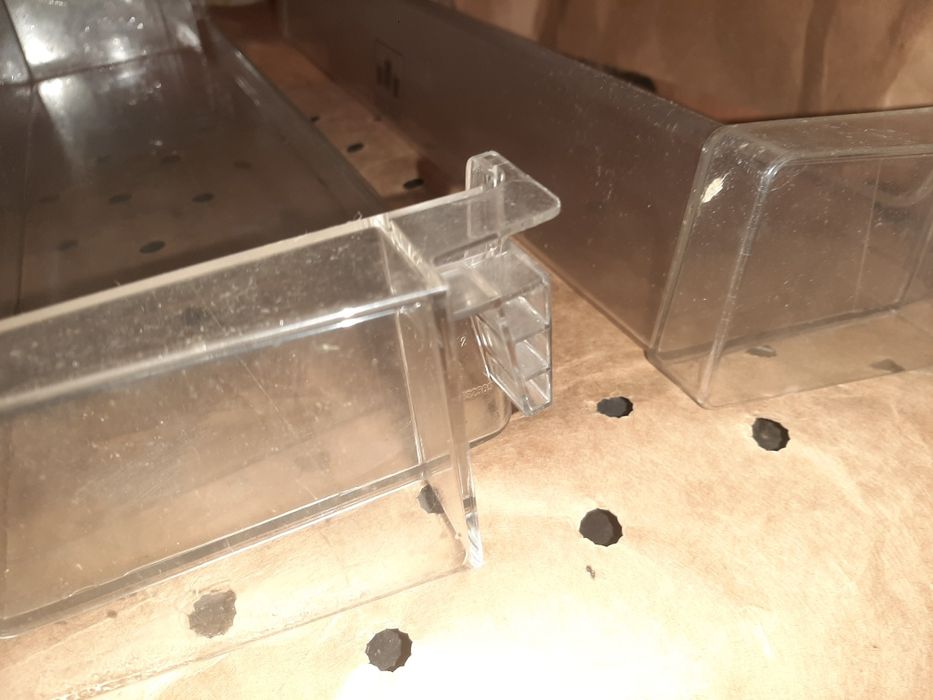 Boczna półka balkonik do lodówki Whirlpool