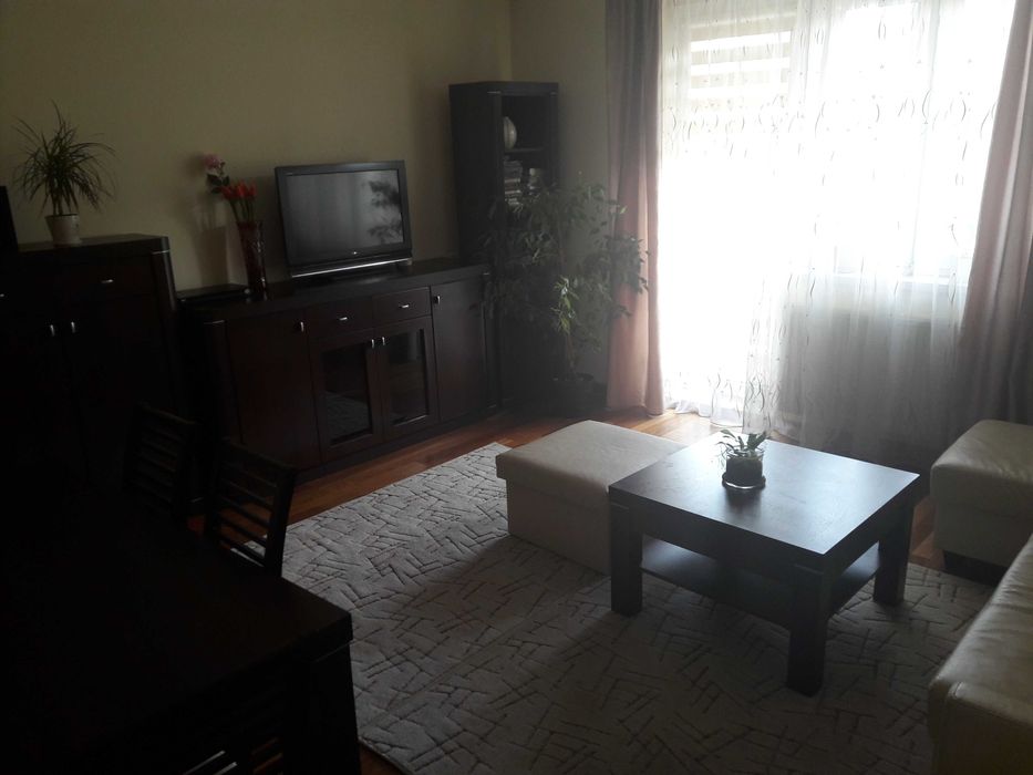 wynajmę ładny apartament w Centrum Elbląga,umeblowany,bez pośredników