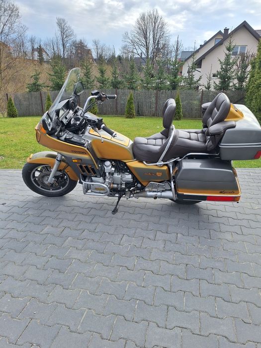 Motocykl Honda Goldwing 1200