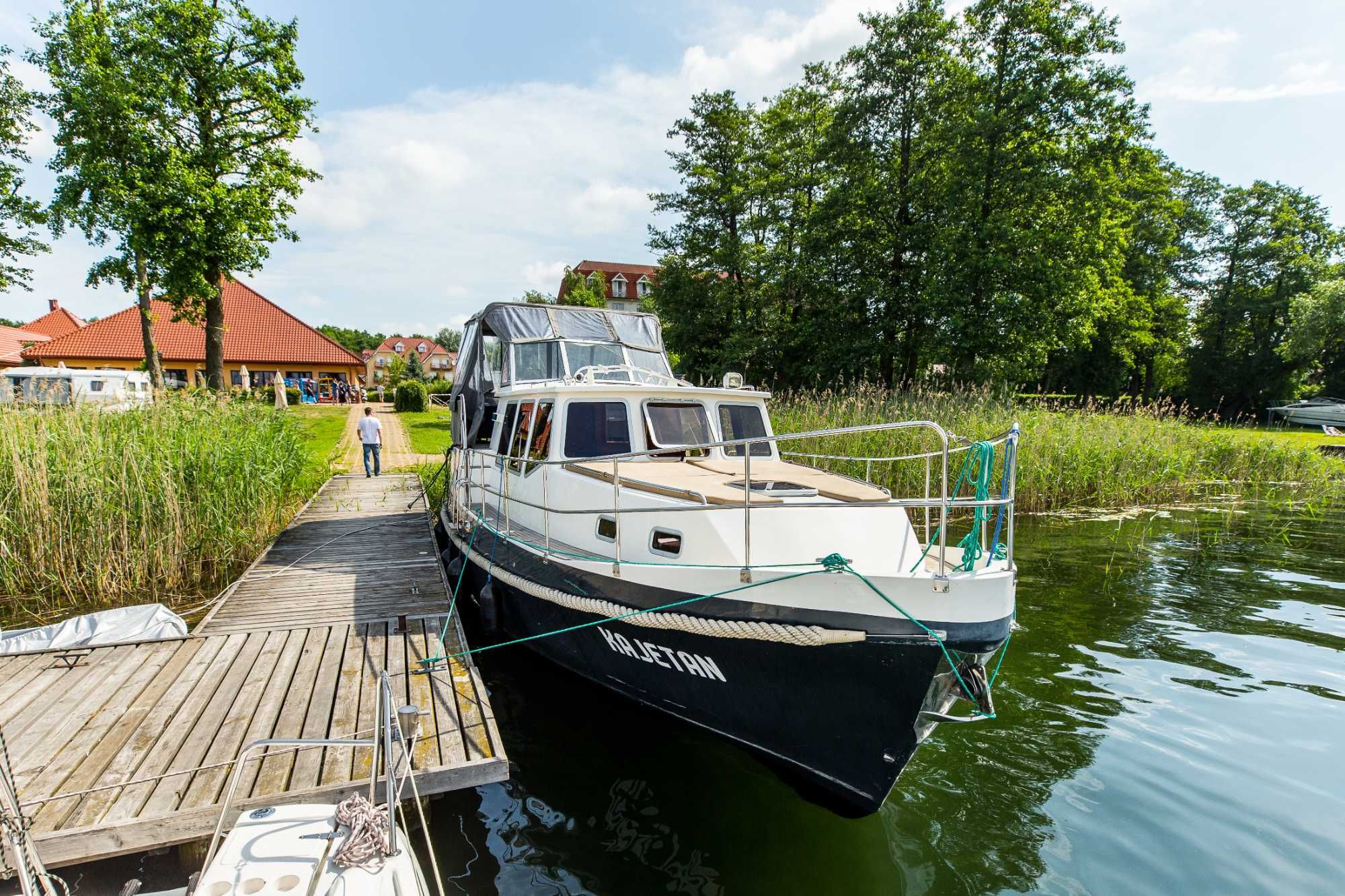 Czarter jachtu  Nautiner 40 / Giżycko  / Mazury Promocje !!!