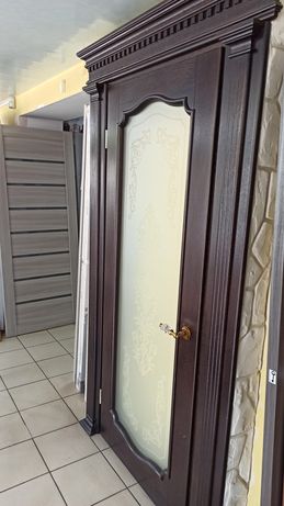 Продам деревянные двери -50%