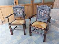 Пара великих крісел в стилі Bretonse.