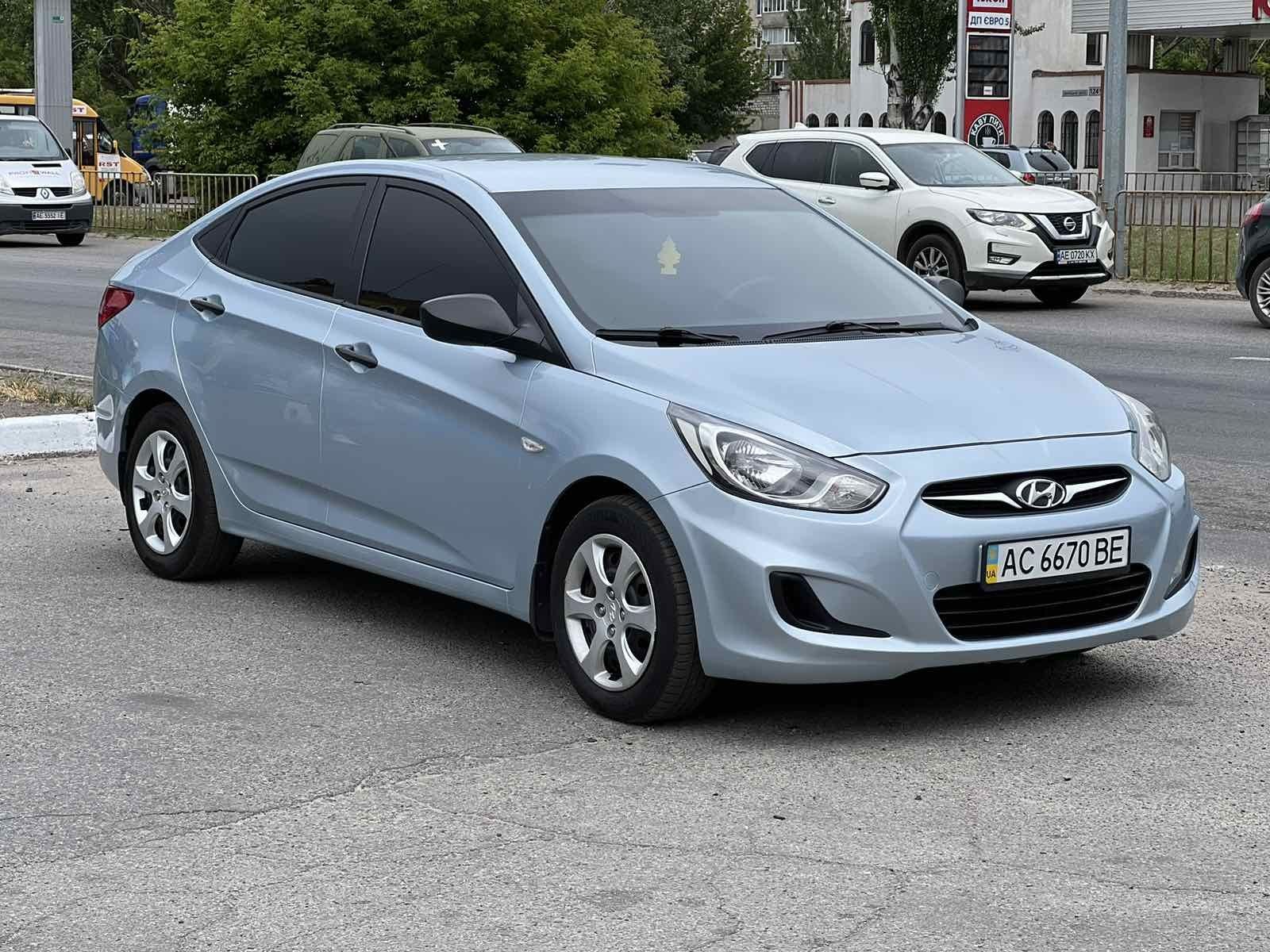 Продам Hyundai Accent 2011