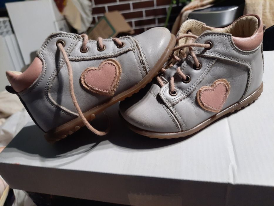 Ботинки кожаные детские 23р.