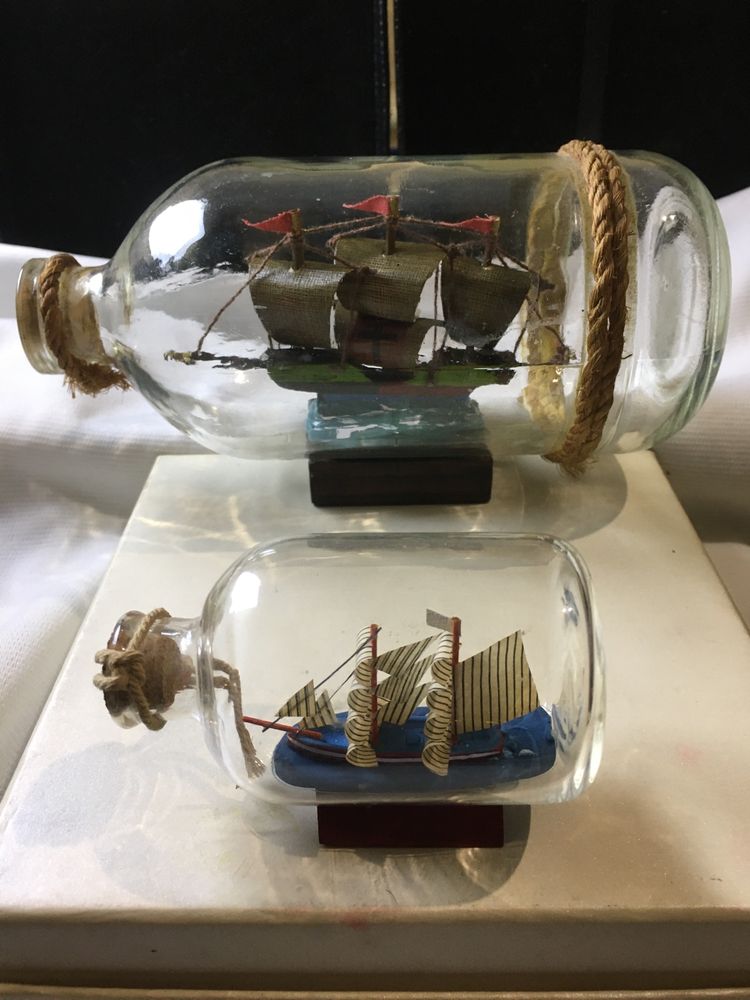 Модель корабля в бутылке