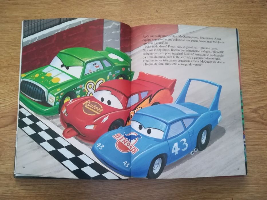 Livro "Carros" da Pixar 112 pág.