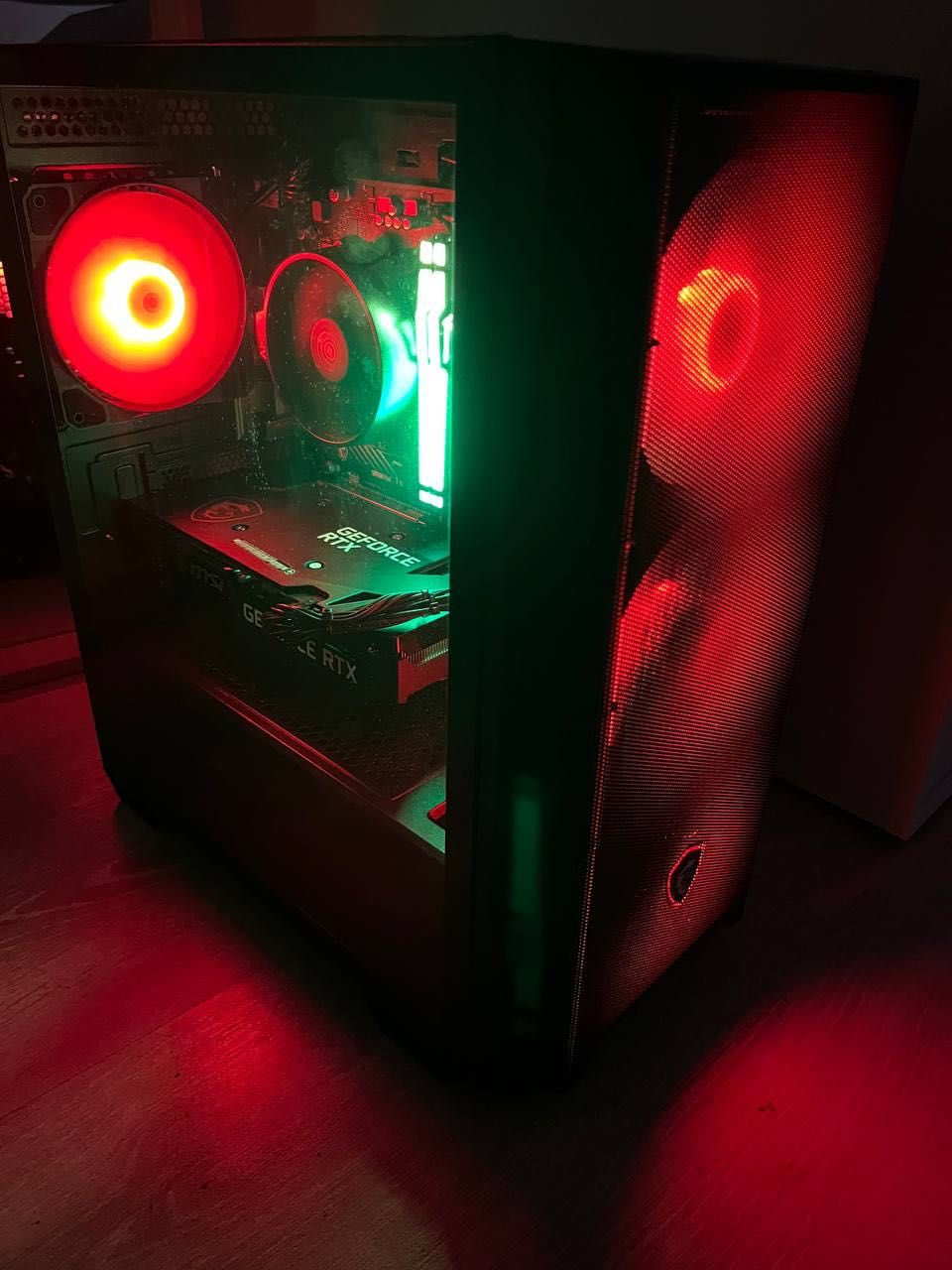 Torre gaming DDR5