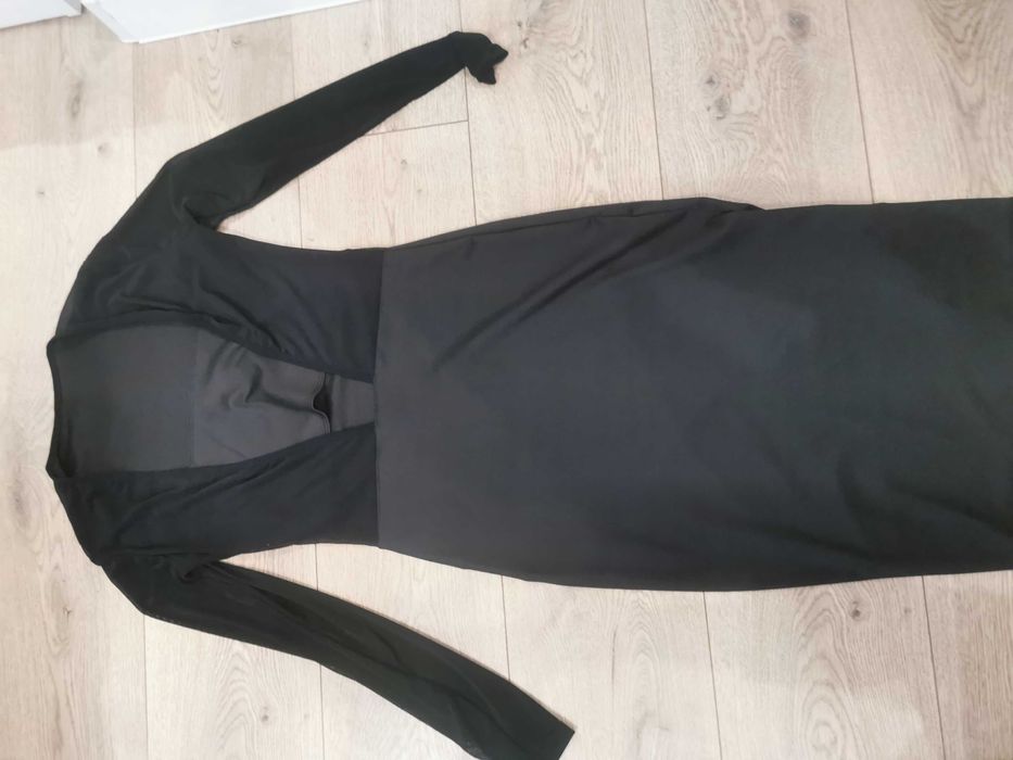 Sexy czarna sukienka idealna na imprezy rozmiar XS/S na andrzejki