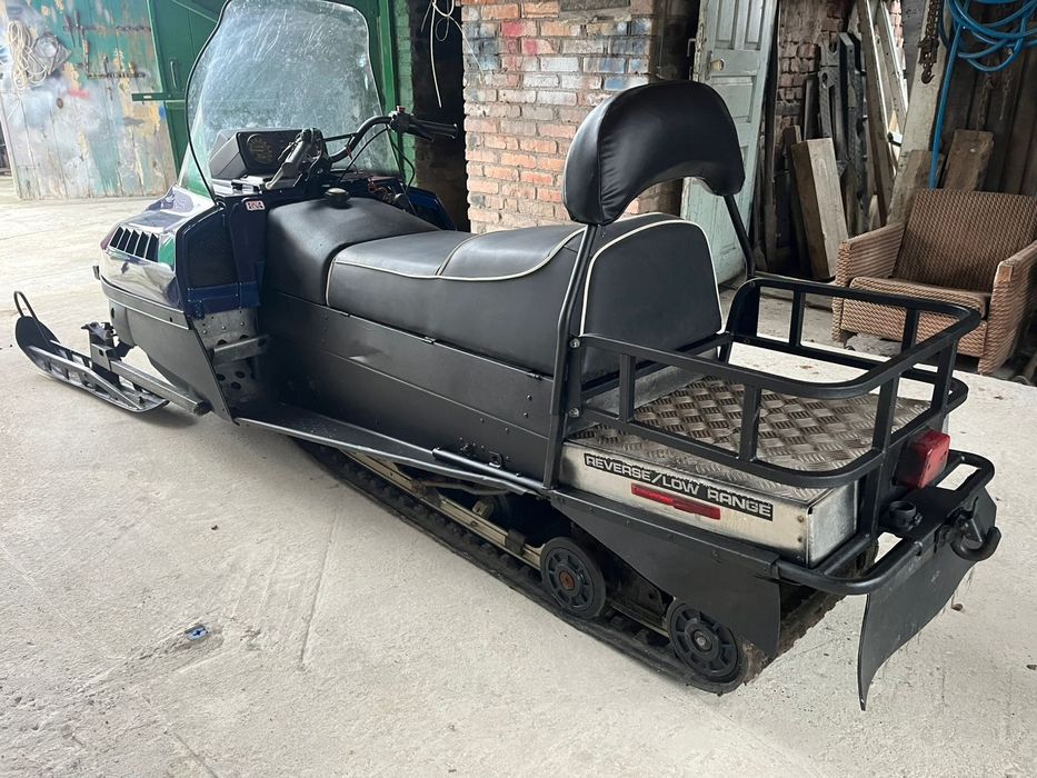 Снігохід Поларіс..ціна халява