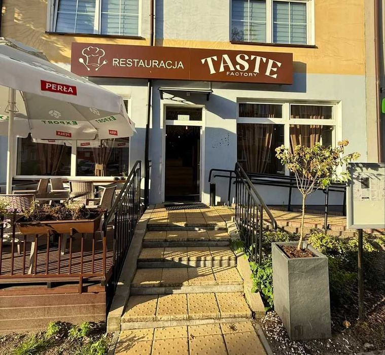 Lokal handlowo usługowy 98m2