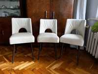 3 krzesła Muszelki PRL po renowacji, lata 60-te