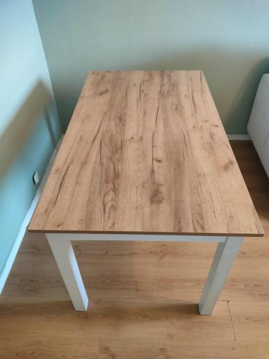 Drewniany stół rozkładany biały dąb