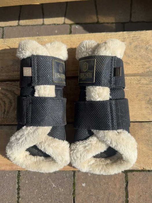 Ochraniacze i Kalosze eskadron granatowo brokatowe