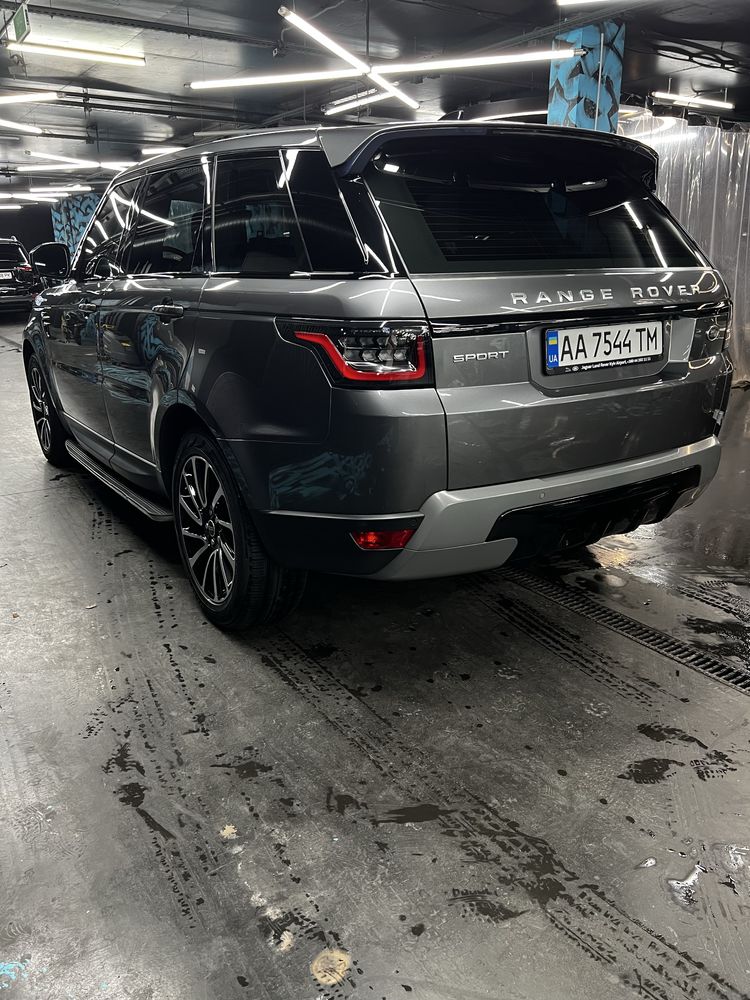 Land Rover Sport
