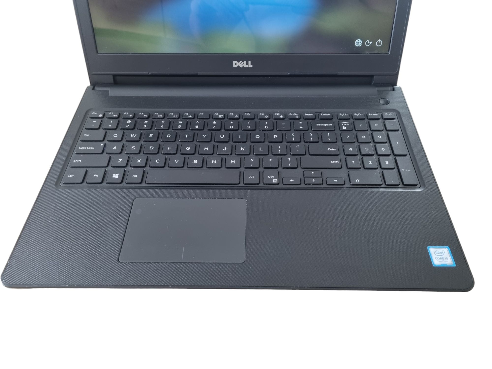 Laptop biurowy dell inspiron 15 intel i5 7200 ssd 8gb ram zadbany