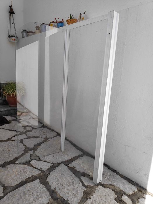 Resguardo de banheira com 2 folhas articuladas