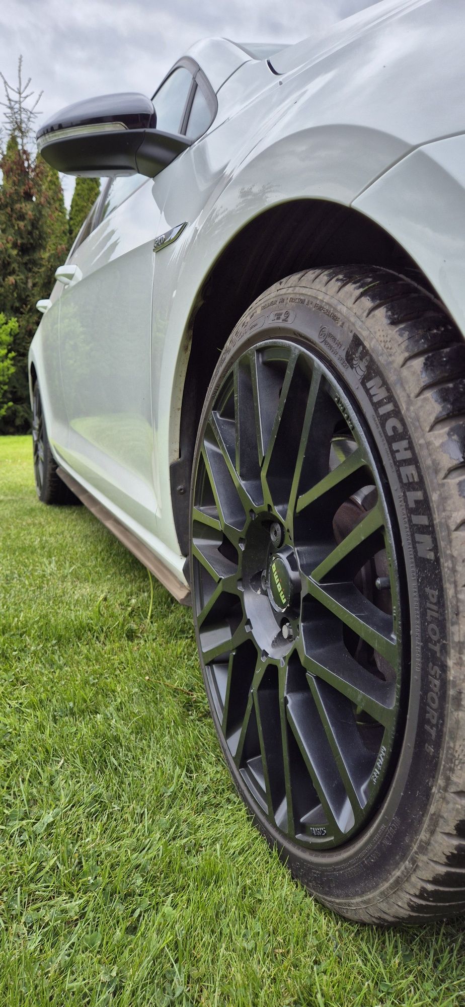 VW Golf VII GTD 184 KM