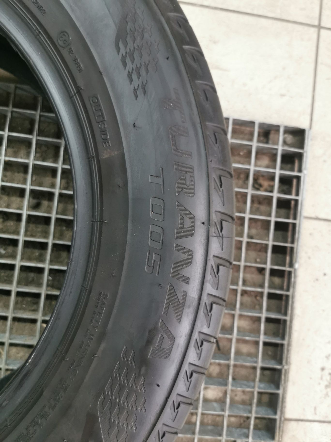 225/65r17 102V Bridgestone Turanza T005