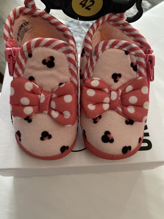 Kapcie/ buciki niemowlece disney550