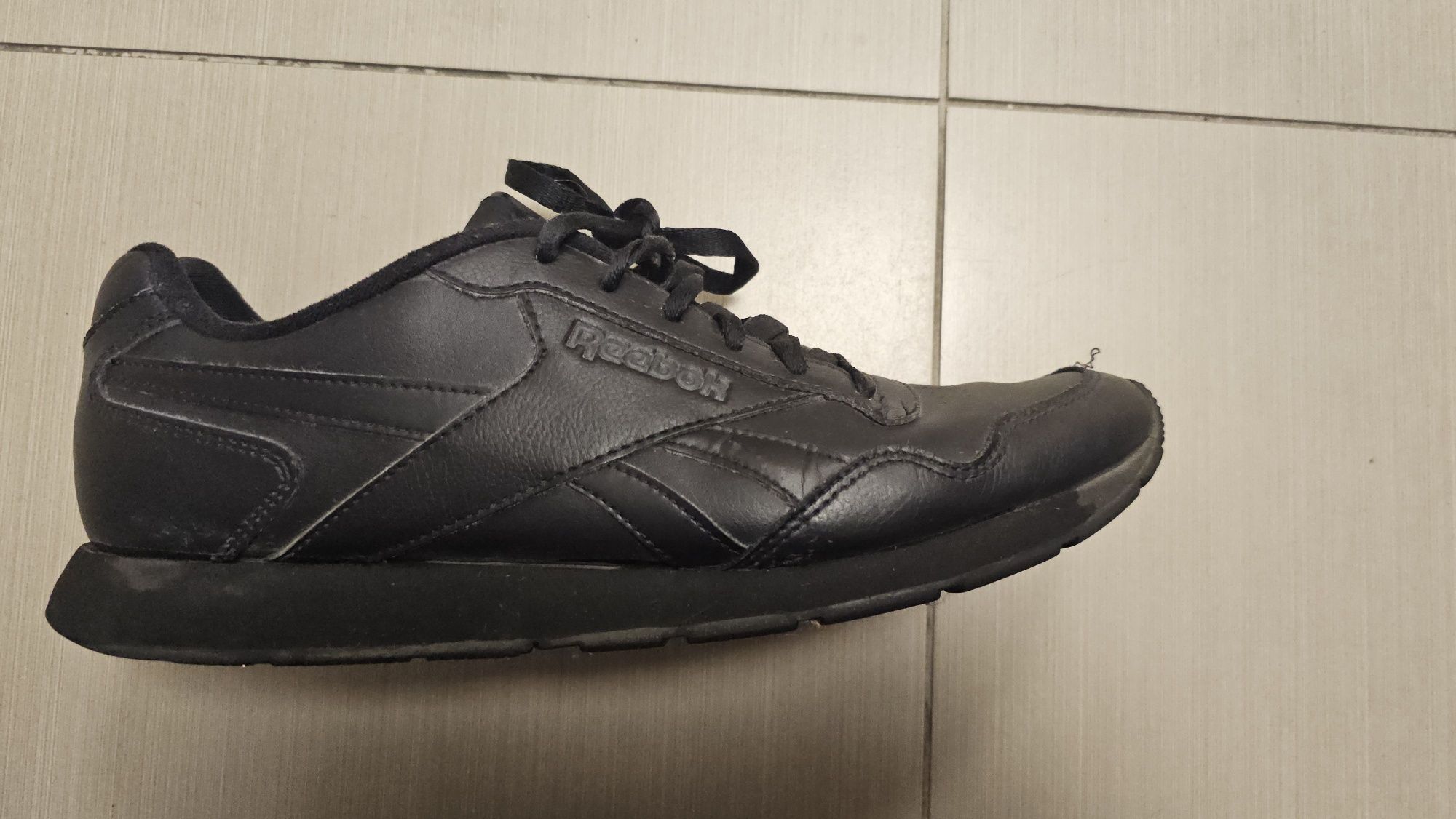 Чоловічі кросівки Reebok Royal Glide