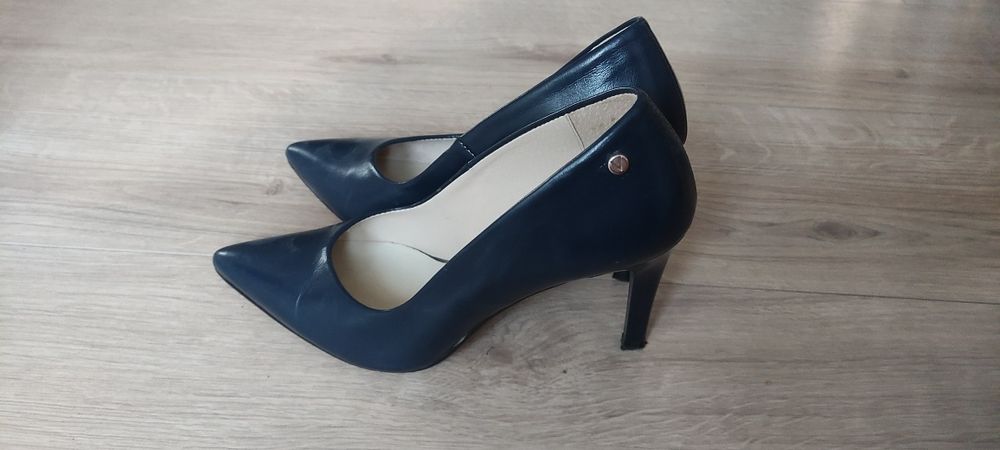 Buty na obcasie Venezia rozmiar 36