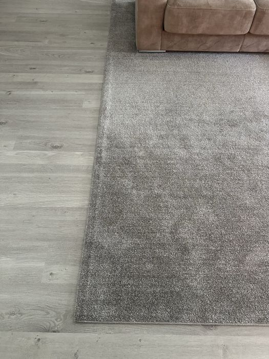 Tapete cor cinza de sala/ quarto