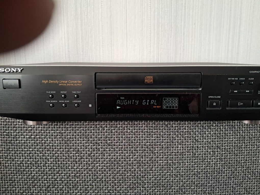 Odtwarzacz CD sony cdp-xe520