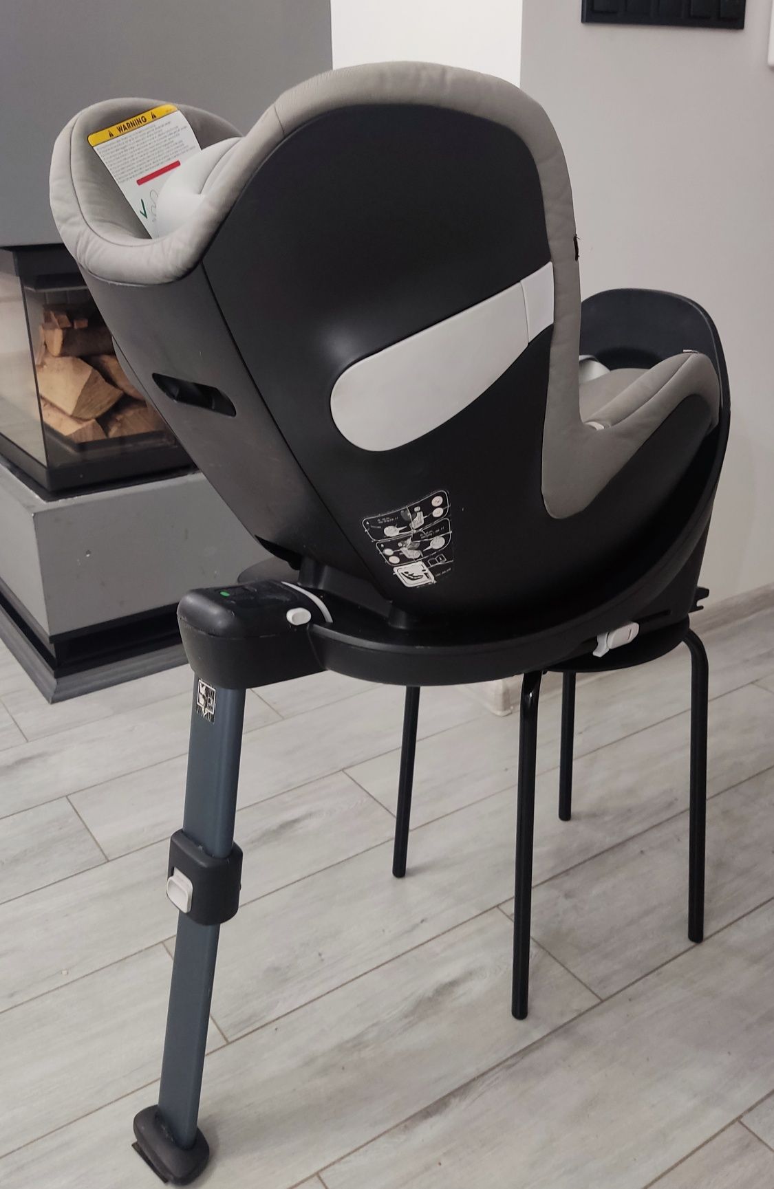 Fotelik Cybex Sirona m-size z bazą