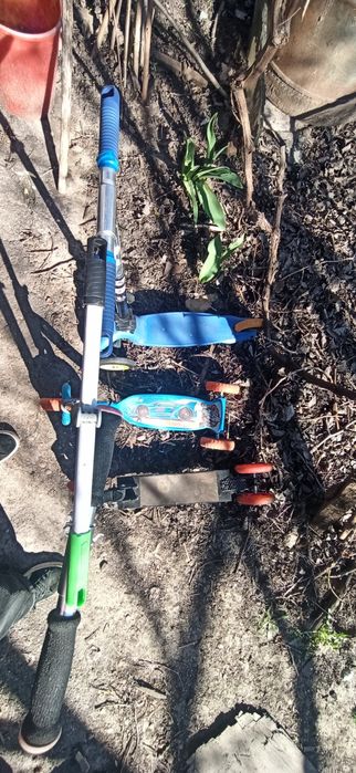 Самокат дитячий дівчинка хлопчик