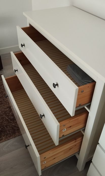 Cómoda IKEA Hemnes