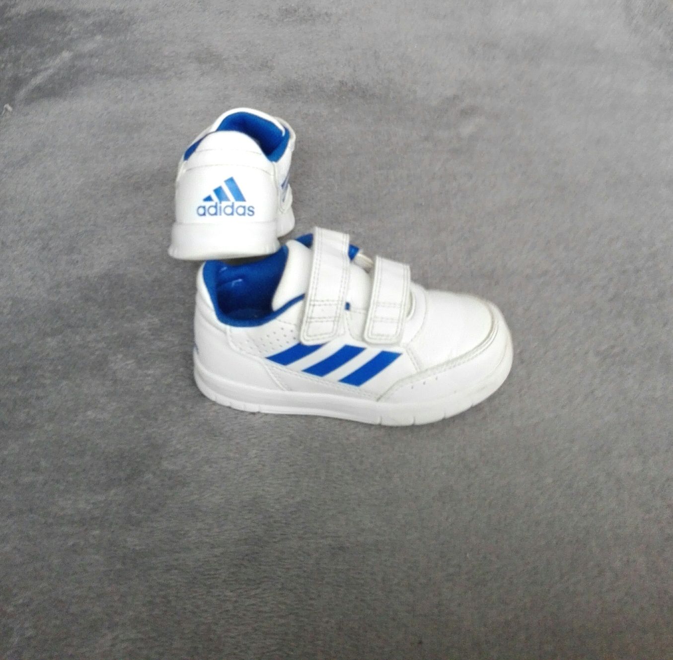 Adidas oryginalne buty sportowe adidasy na rzepy rozm 25,5 26
