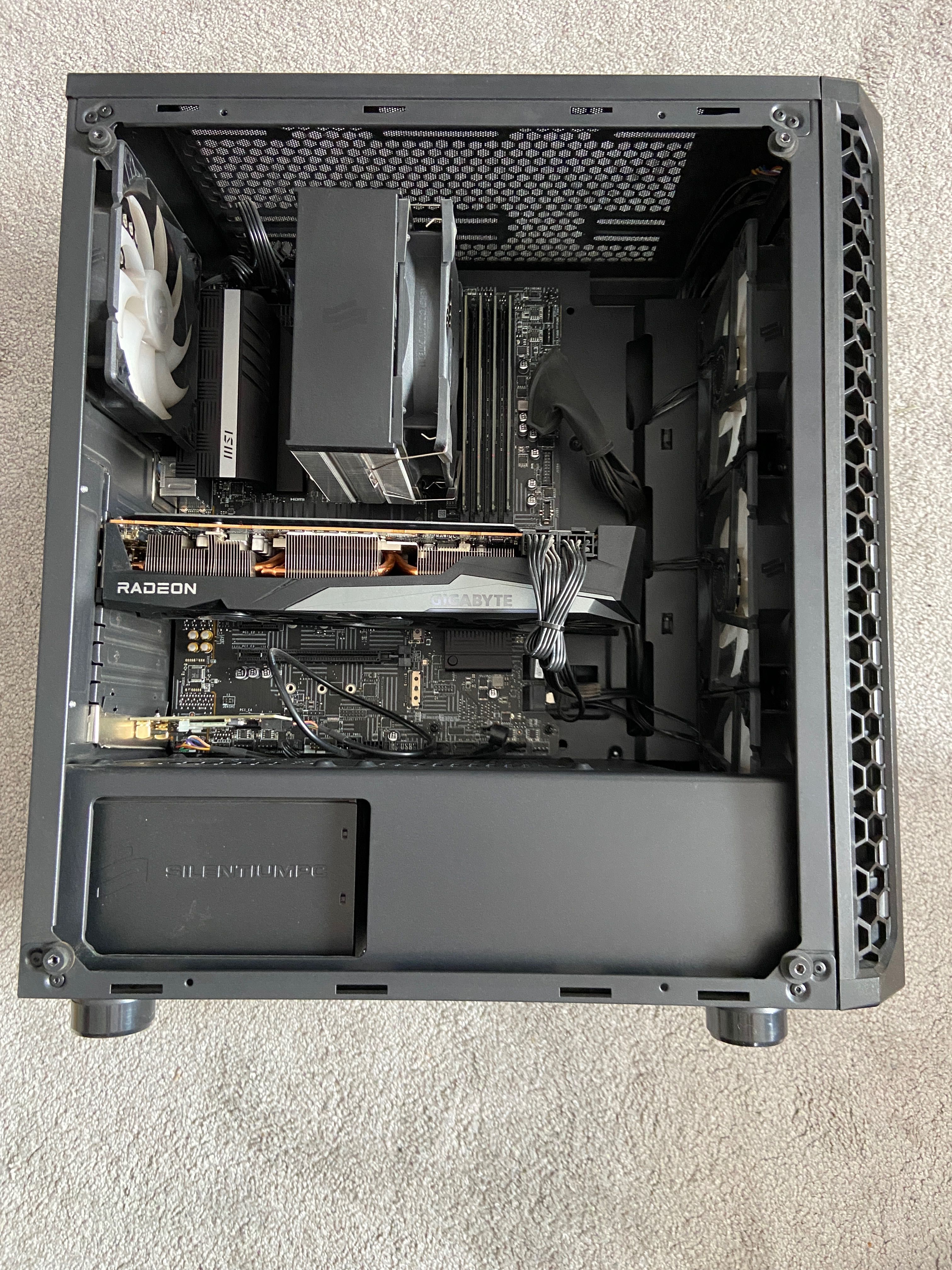 Komputer stacjonarny – i7 11700K / RX 6700 XT / 64GB RAM / SSD+HDD