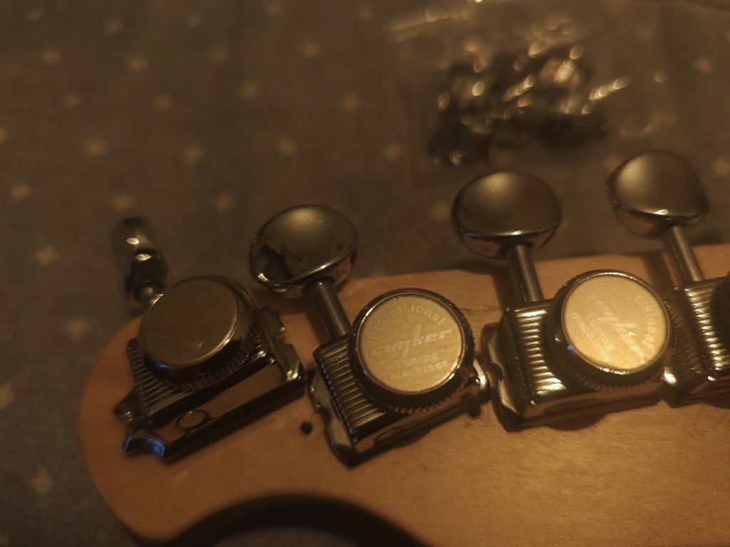 Afinadores locking tuners
