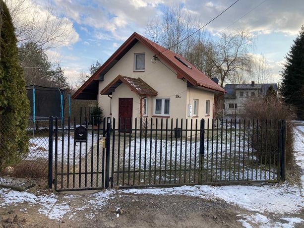 Dom w cenie mieszkania, pod warszawą, mały dom do zamieszkania