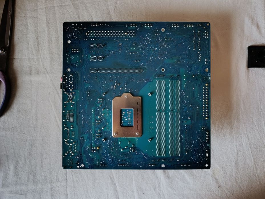 Материнська плата intel DH67BL