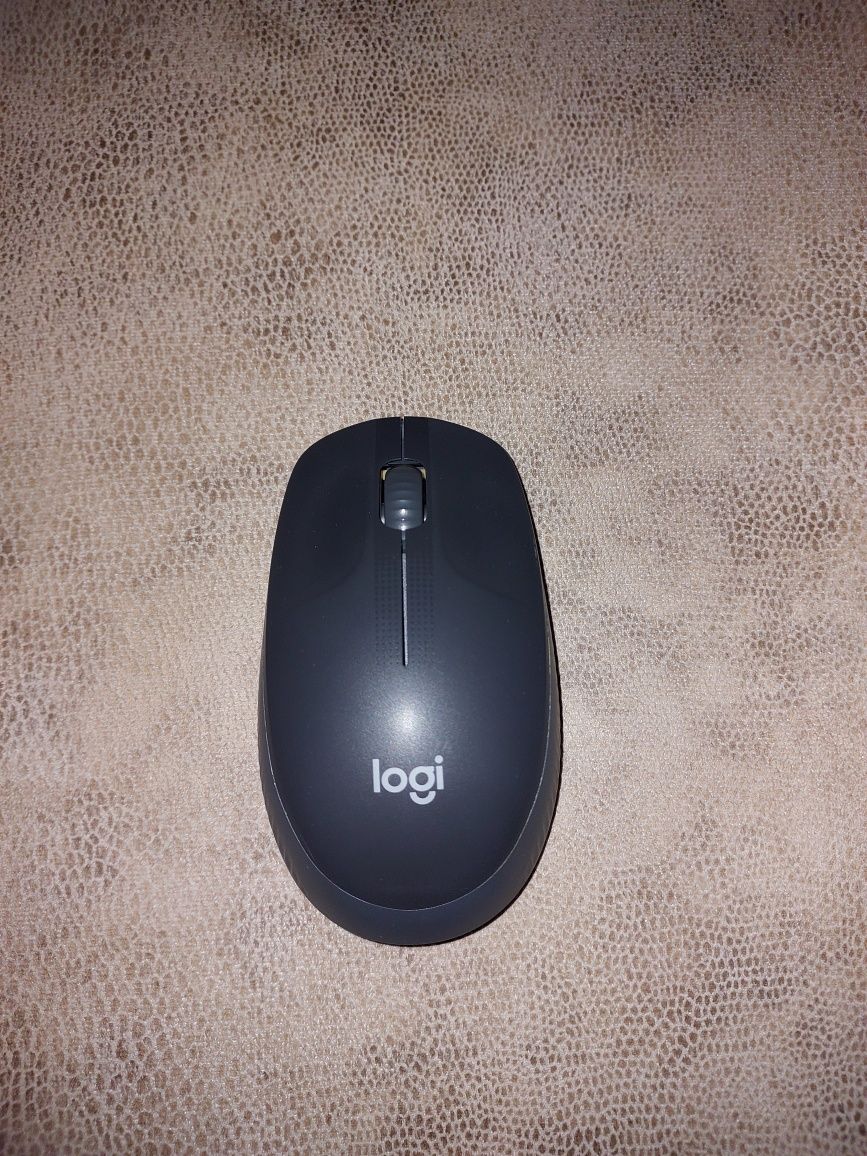 Безпровідна мишка Logi M190.