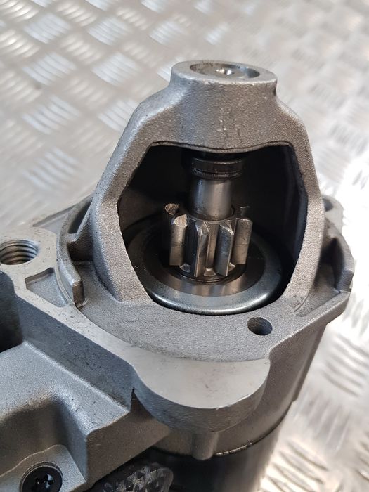 Rozrusznik Audi A4 B5 1.6B 99R-