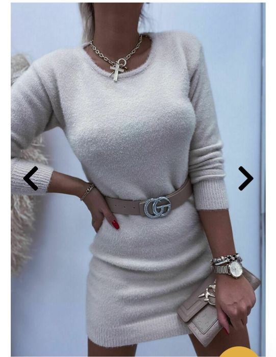 Sweter z eleganckimi ecami