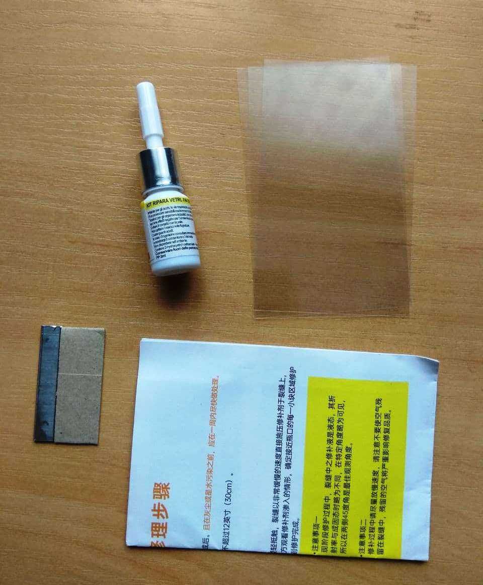 Полімерний клей для ремонту сколів та тріщин лобового скла авто