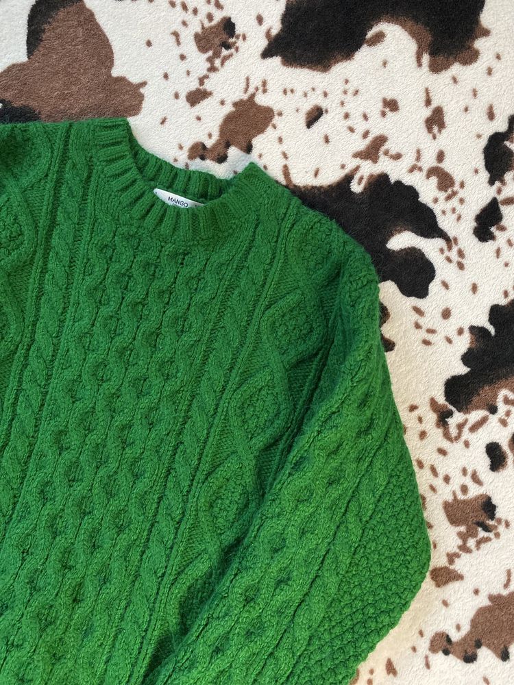 зелений різдвяний светр Mango