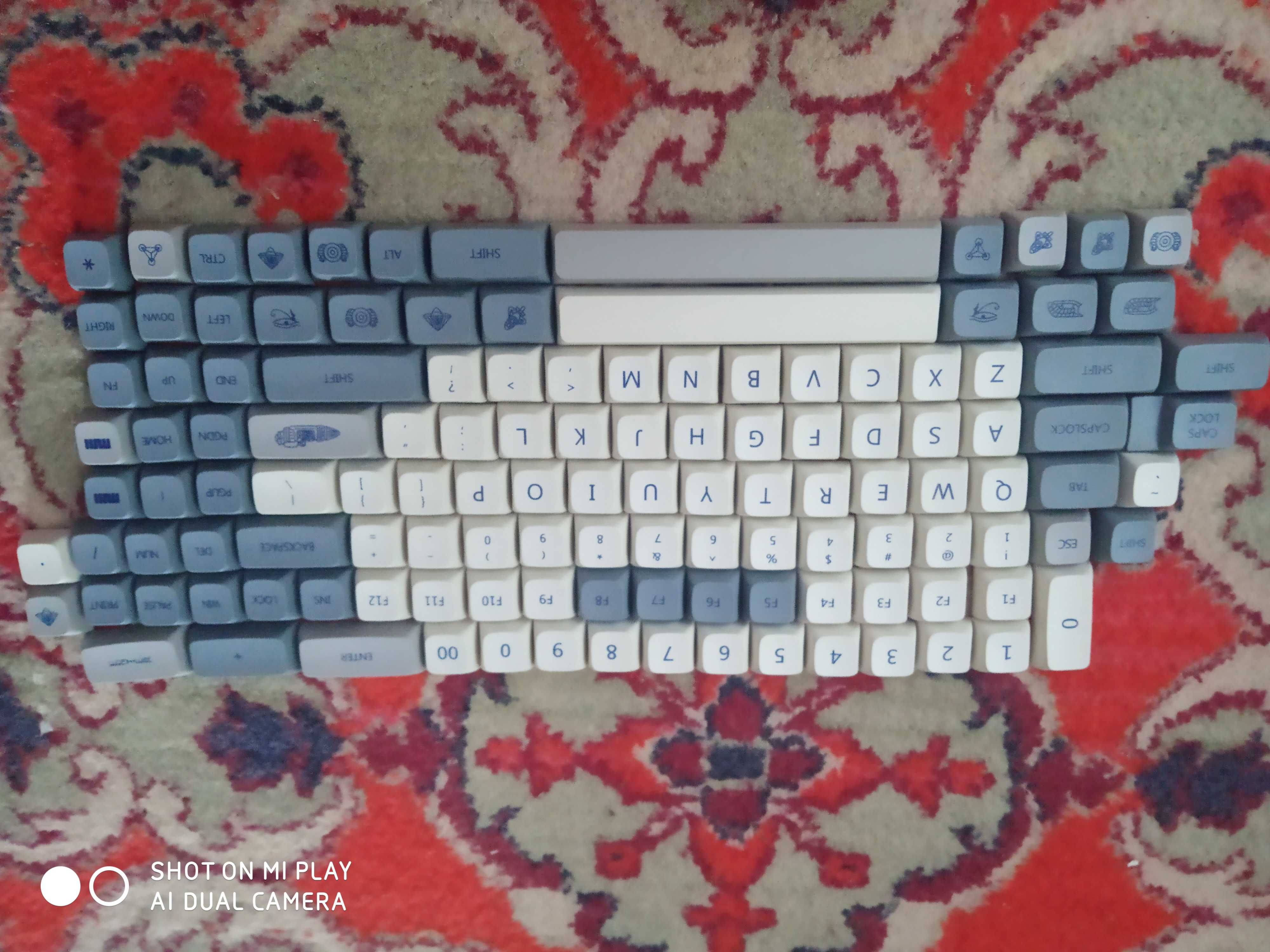 РВТ кастом кейкапи XDA профілю Chery MX-сумісні