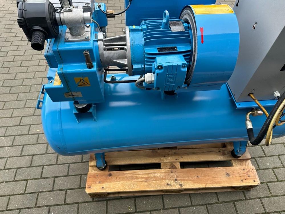 Kompresor śrubowy  BOGE CLD7 5.5kw 719 L/m KAESER ATLAS