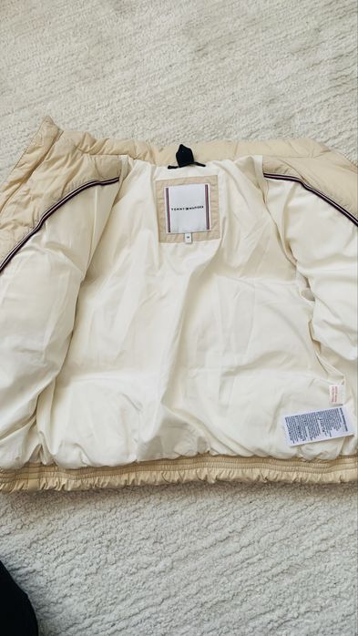 Курточка зимова Tommy Hilfiger , розмір 98