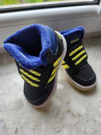 Adidas buty rozm.22